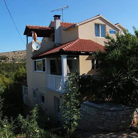 Διαμέρισμα Rita