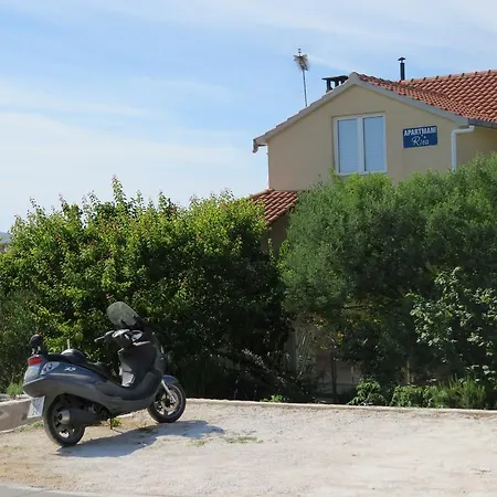 Διαμέρισμα Rita
