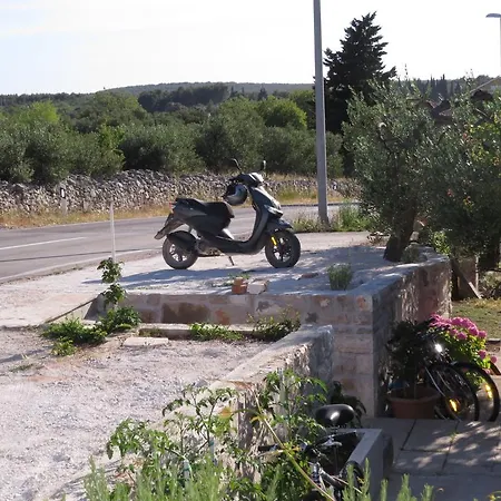 Appartement Rita Milna (Brac)